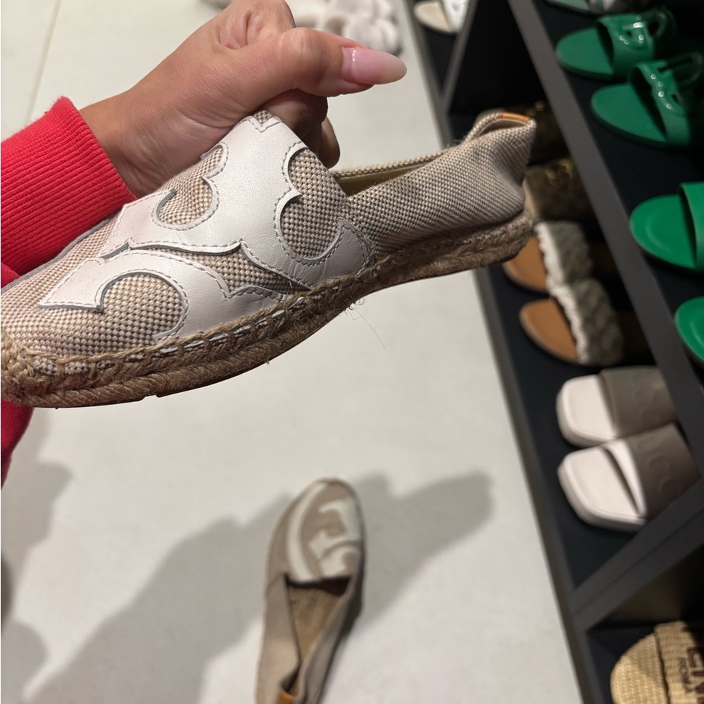Tory Burch Tan and White Espadrilles - Picture 2 of 4